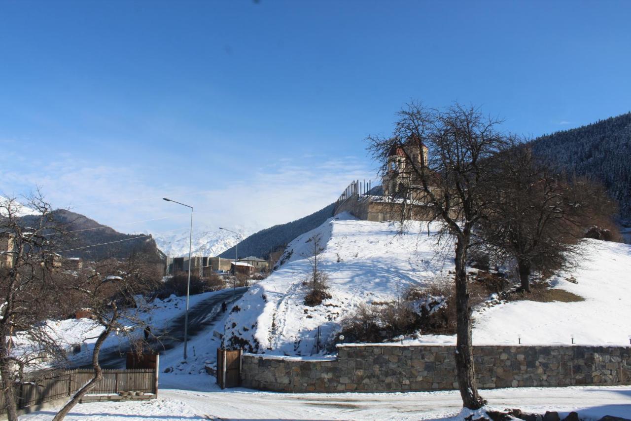 Guesthouse Alpenrose เมสเตีย ภายนอก รูปภาพ