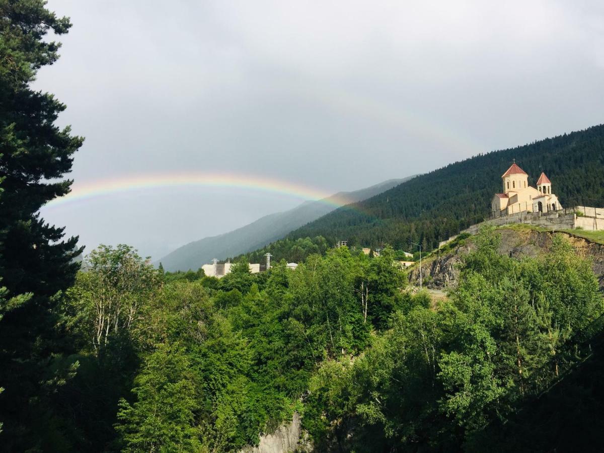 Guesthouse Alpenrose เมสเตีย ภายนอก รูปภาพ